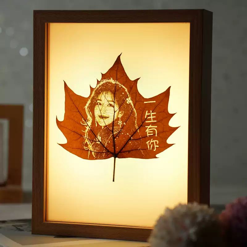 customized Leaf carving photo